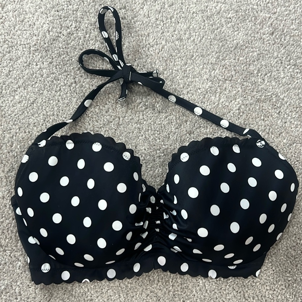 Victoria’s Secret swim top